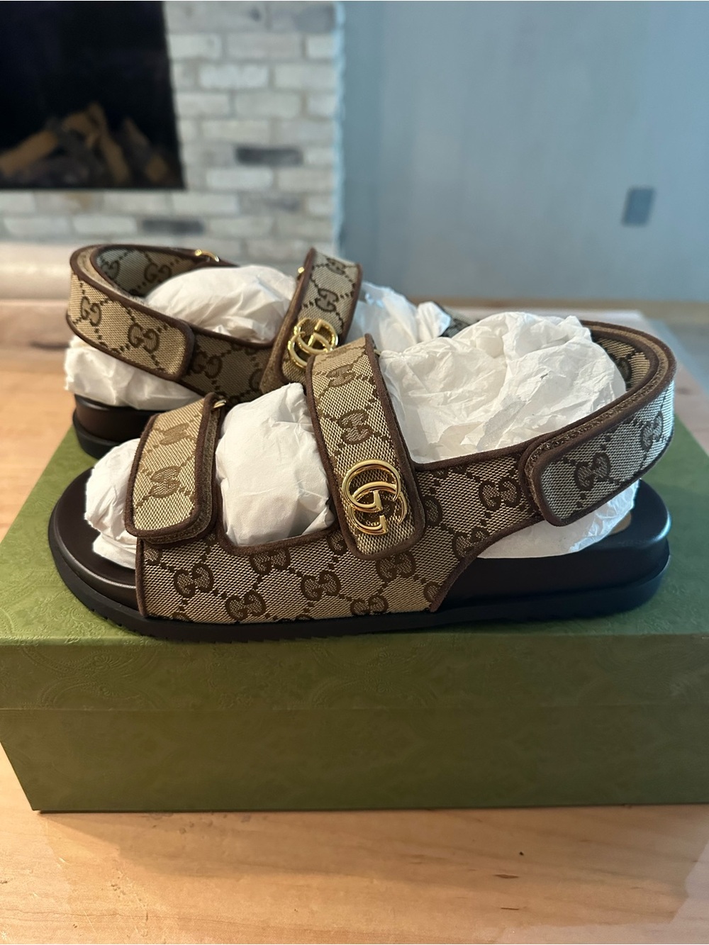 Gucci Brown Beige GG Canvas Double-Strap Logo Sandals EU 10 - Picture 3 of 11